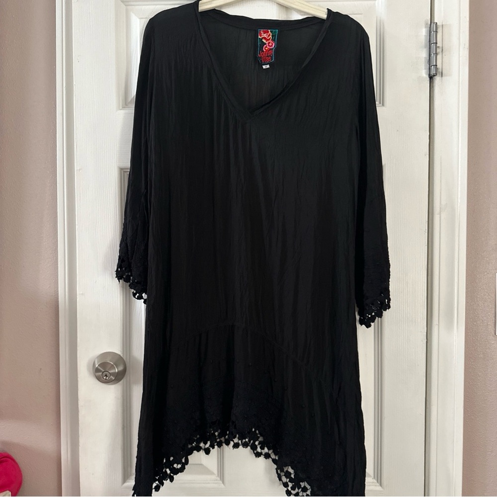 Johnny Was Black Asymmetrical Tunic with 3/4 Sleeves
